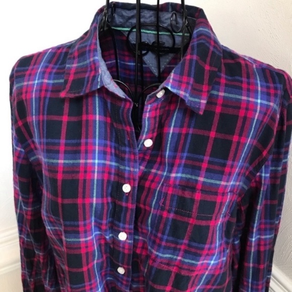 Tommy Hilfiger Plaid Long Sleeve Popover Tab Cuff - Picture 4 of 8